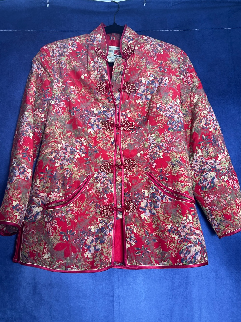 Vintage 60s Chinese silk Traditional Floral Toggle Jacket - Red